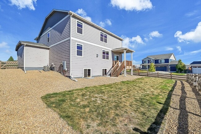 Building Photo - $3,190.95 - 5 Bed, 3 Bath Home in Thornton with Cozy Fireplace and Fenced-in Yard