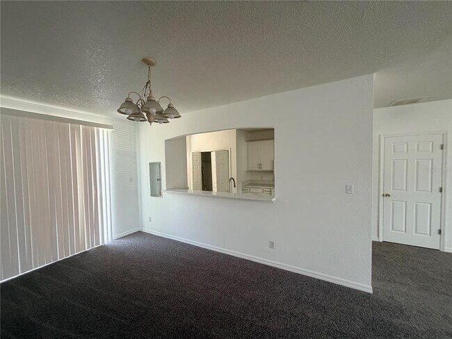 Building Photo - 642 Captiva Cir