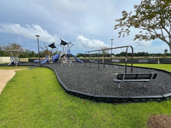 Building Photo - Beautiful 3 Bedroom, 2 Bath Pace Home avai...