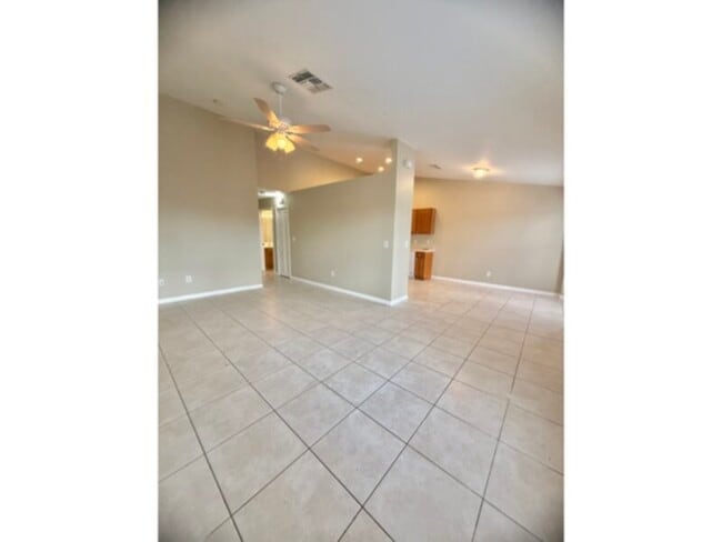Building Photo - App.Fees Reimbursed AFTER Move-In! Available Now! 2 Bed 2 Bath Located SE Cape Coral