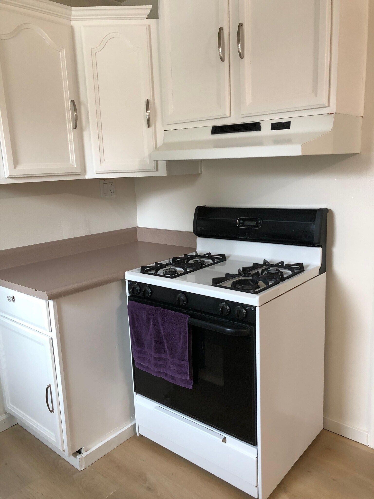 Building Photo - 4517 53rd St