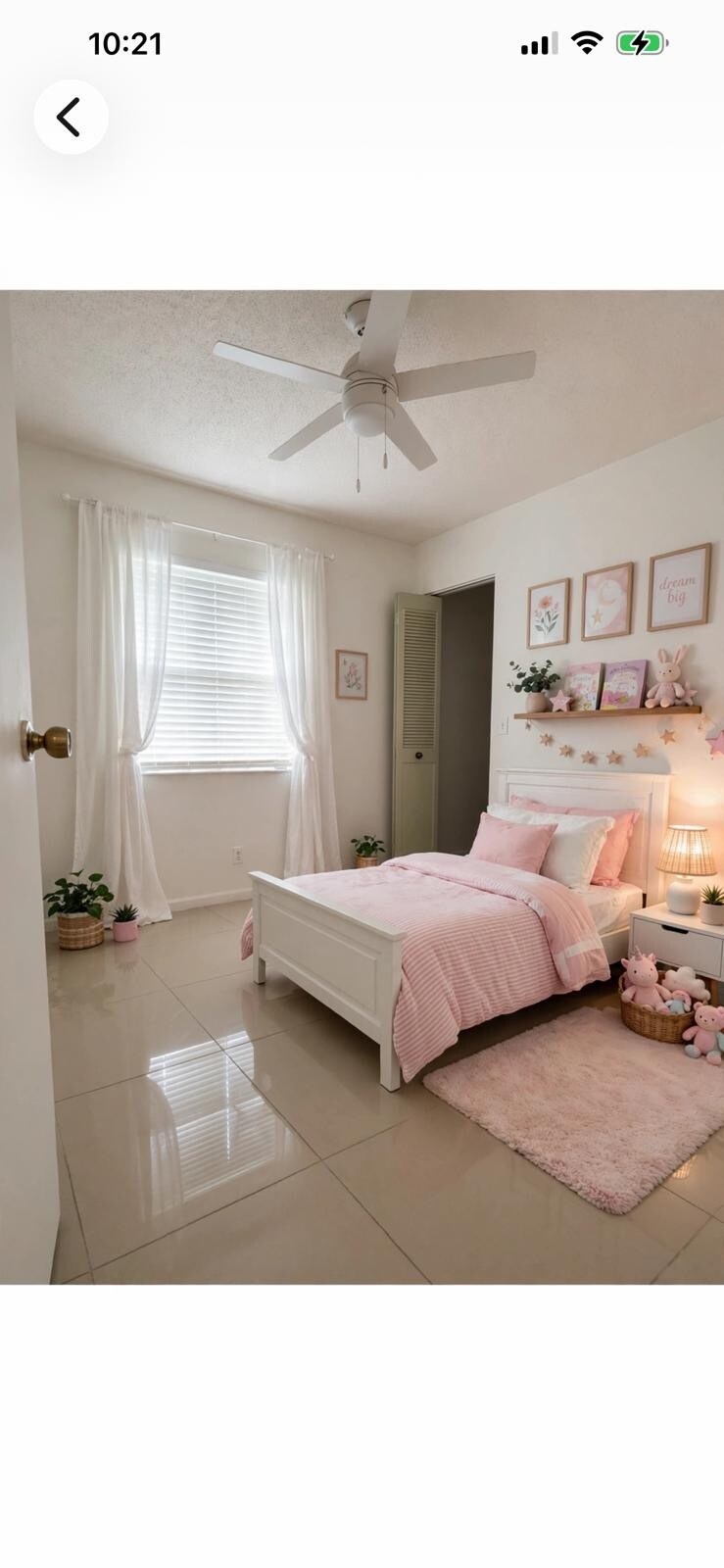 Master bedroom - 531 Shady Pine Way