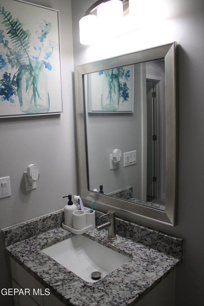 Building Photo - 12492 Cayo Norte Dr
