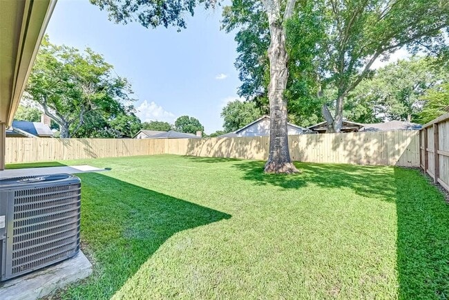 Building Photo - 21231 Park Rock Ln