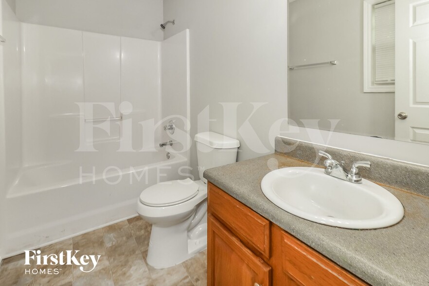 Building Photo - 6201 9th St