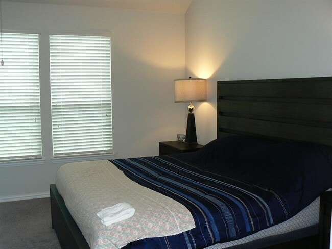 Building Photo - 5900 Bucine Cv