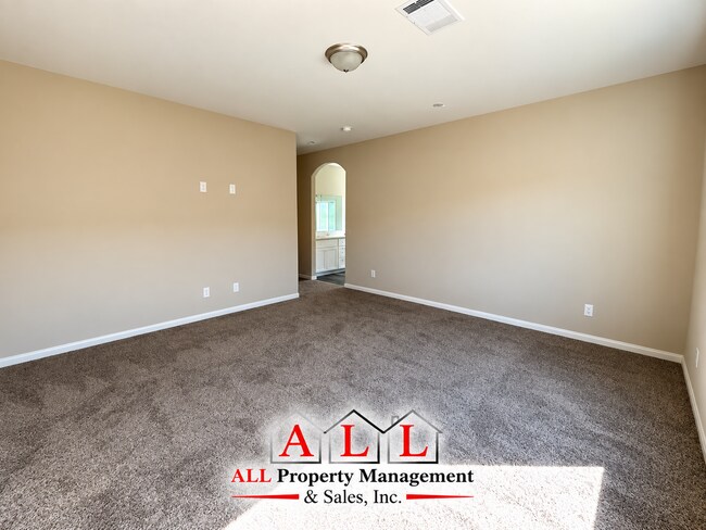 Building Photo - 6212 Curvy Hills Dr
