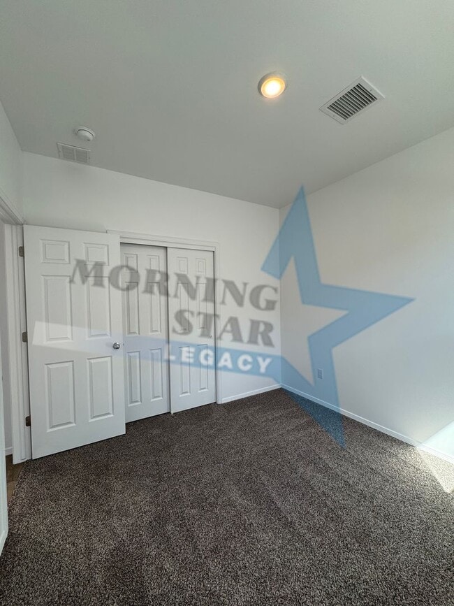 Building Photo - 3 New Construction - Move in Ready!