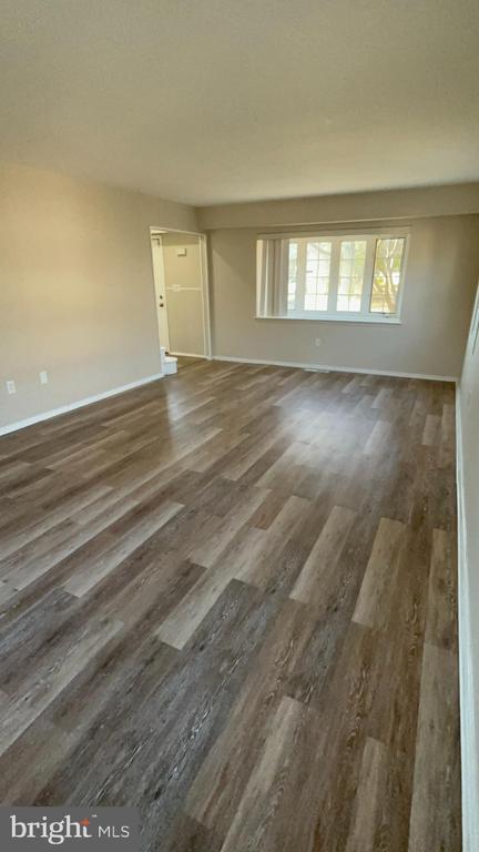Building Photo - 22 Mayapple Ln