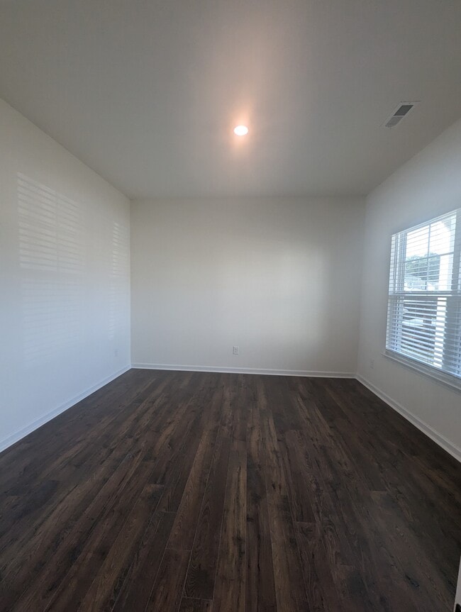 Building Photo - 7201 Jumping Jack Ln