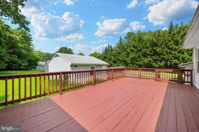 Building Photo - 11584 Liberty Oak Dr