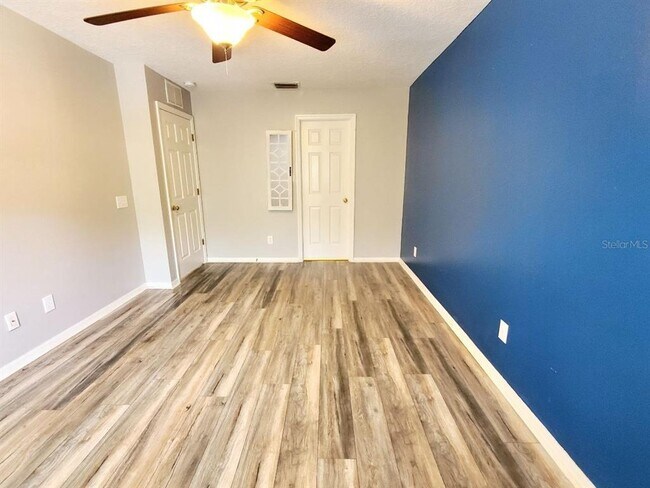 Building Photo - 17532 Hugh Ln