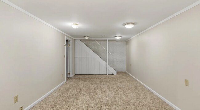 Building Photo - 5915 Ballymead Blvd