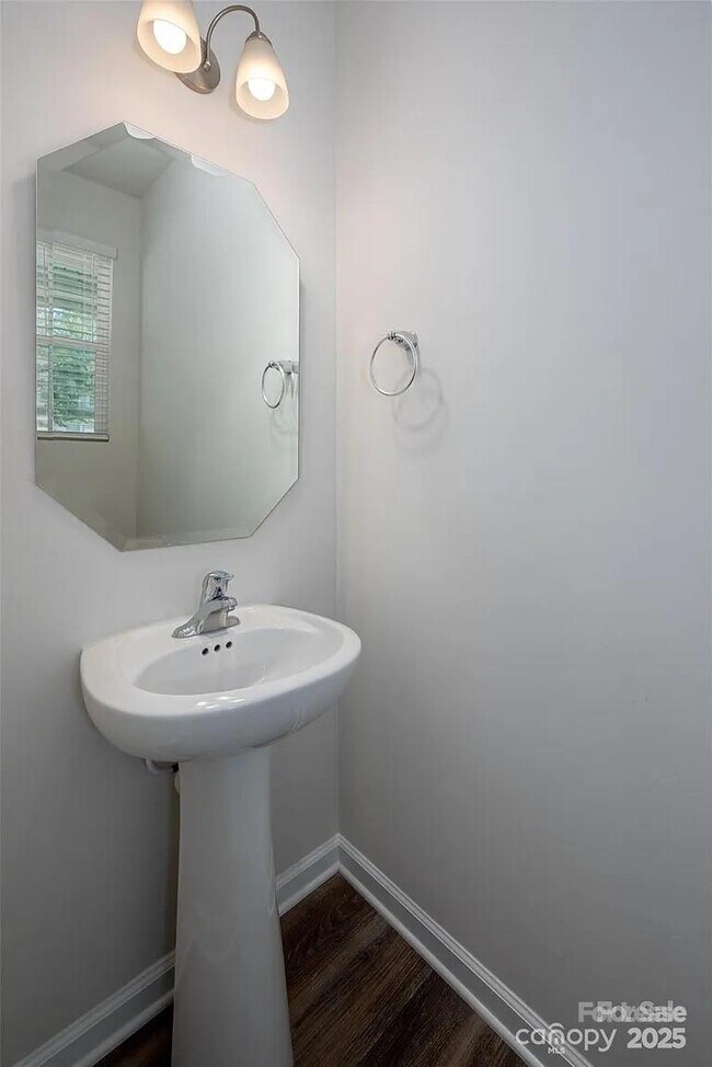 Building Photo - 12008 Gambrell Dr