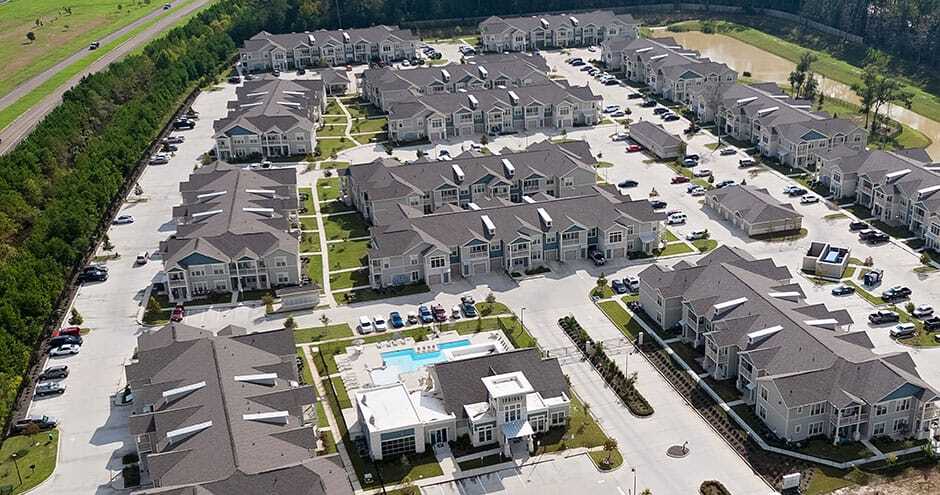 Building Photo - Retreat at River Chase Apartments