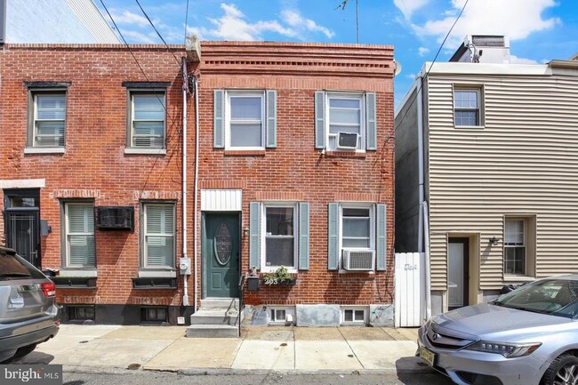 Building Photo - 203 Wilder St