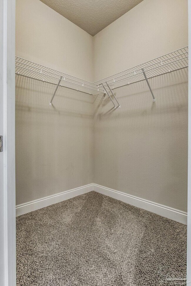 Building Photo - 8543 Laredo St