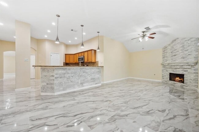 Building Photo - 5414 Fairtide Dr