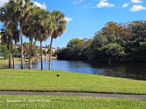 Building Photo - 2900 NW 42nd Ave