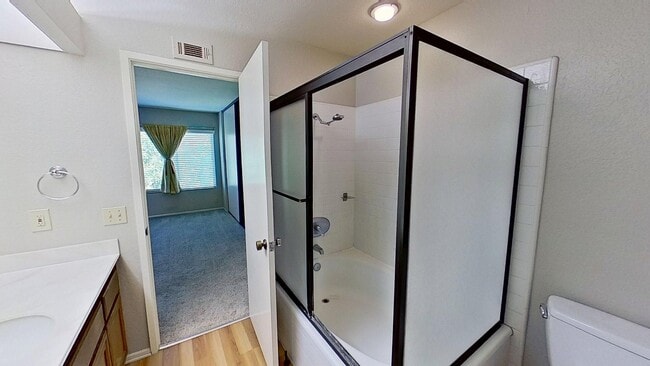 Building Photo - 4 Morning Star