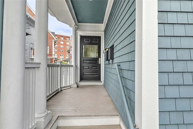Building Photo - 26 S Angell St