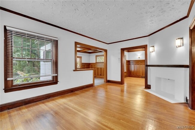 Building Photo - 610 Ashland Ave