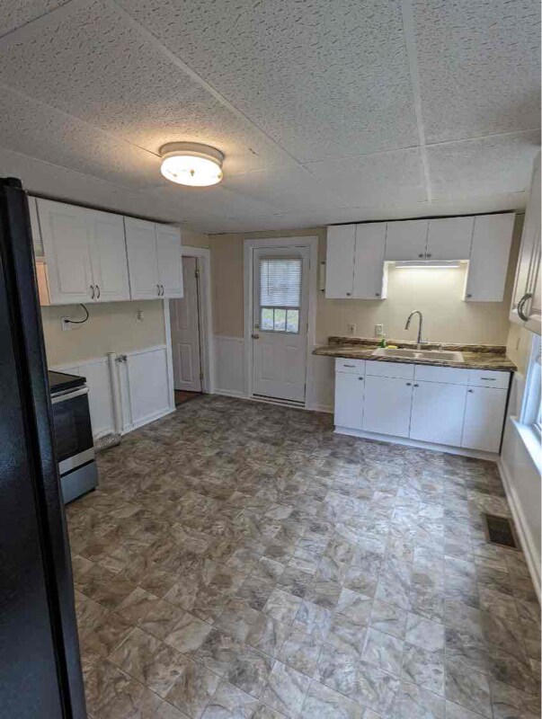 Building Photo - 128 Franklin St