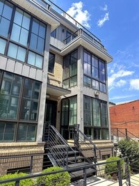 Building Photo - Spacious 2 bedroom/2 bathroom condo in a 2020 elevator building in Petworth