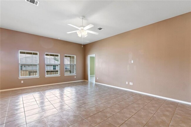 Building Photo - 354 Camelia Pkwy