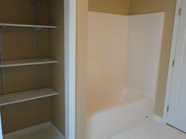 Building Photo - 9865 Whispering Pine Dr
