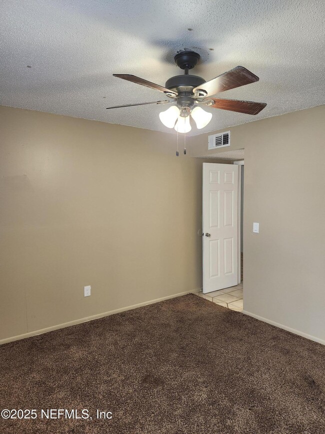 Building Photo - 3309 Donzi Way W
