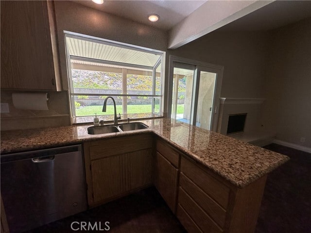 Building Photo - 5982 Amberdale Dr