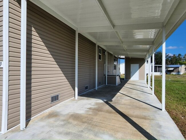 Building Photo - 539 Zebra Dr