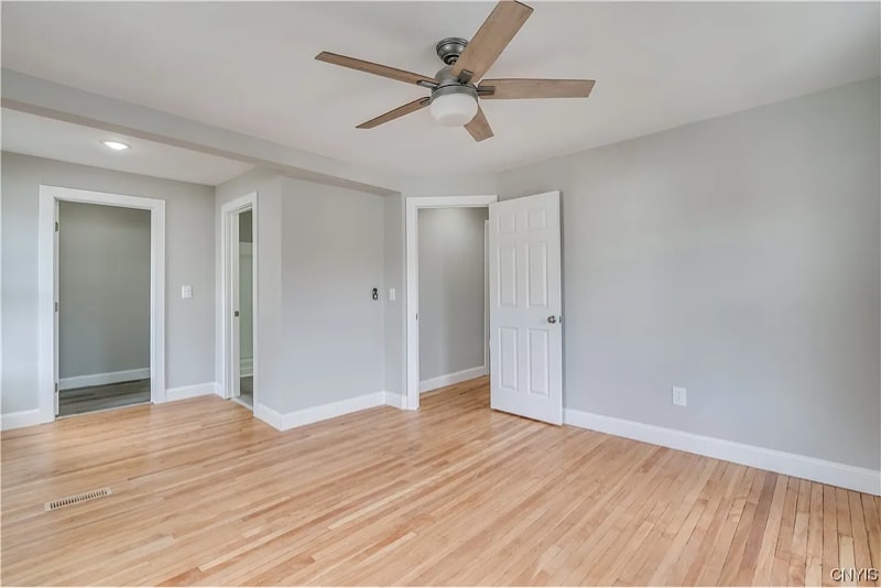 Building Photo - 135 N Washington St