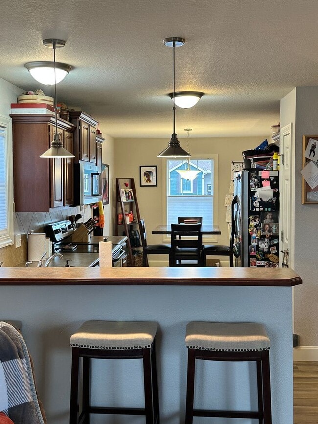 Building Photo - Italian Estates Property Management