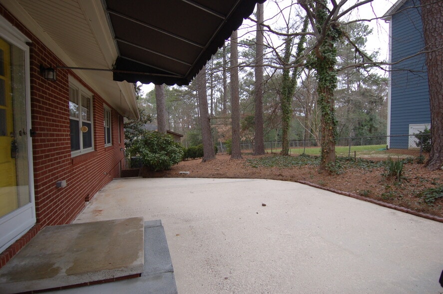 Building Photo - 3407 Coleridge Dr