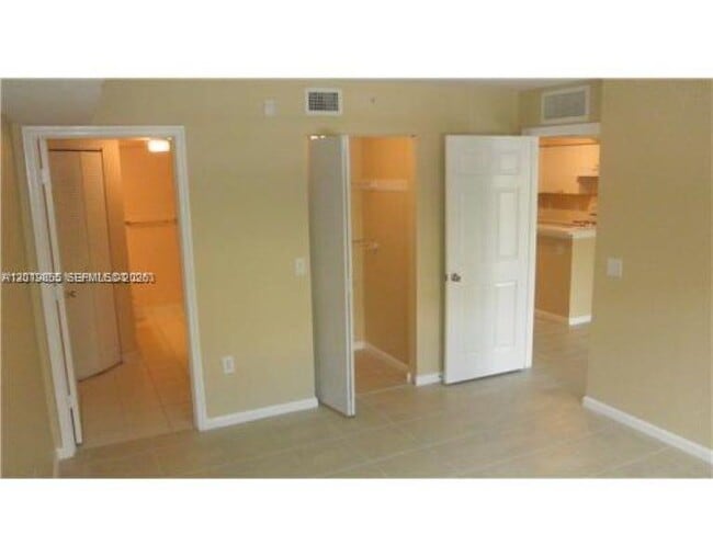 Building Photo - 15430 SW 284th St