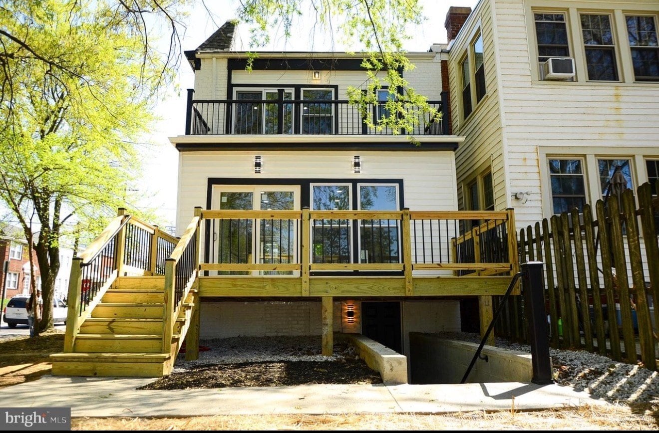 Building Photo - 1632 T St SE