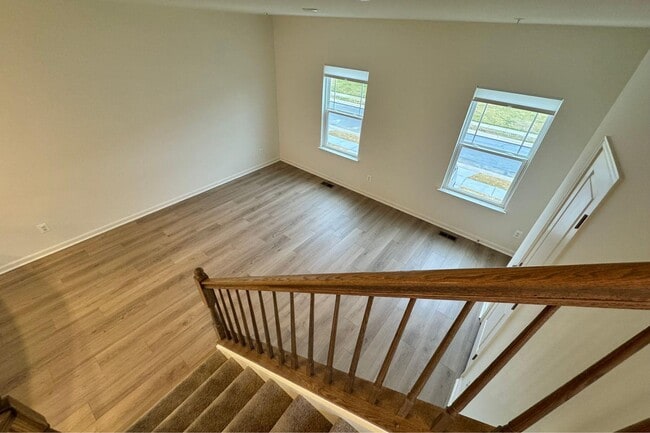 Building Photo - 2537 Westwind Blvd