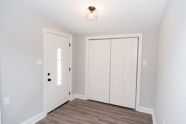 Building Photo - 2184 3rd St