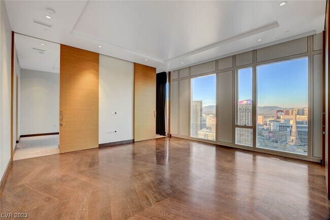 Building Photo - 3750 Las Vegas Blvd S