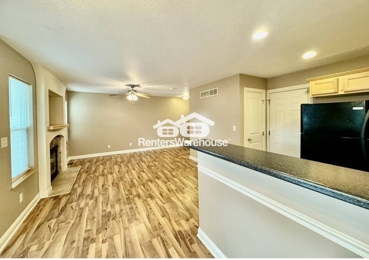 Building Photo - 2004 63rd St