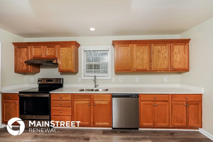 Building Photo - 365 Wooden Trace Cir