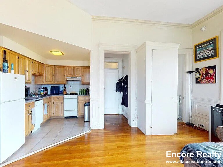 Building Photo - 1 Gloucester St