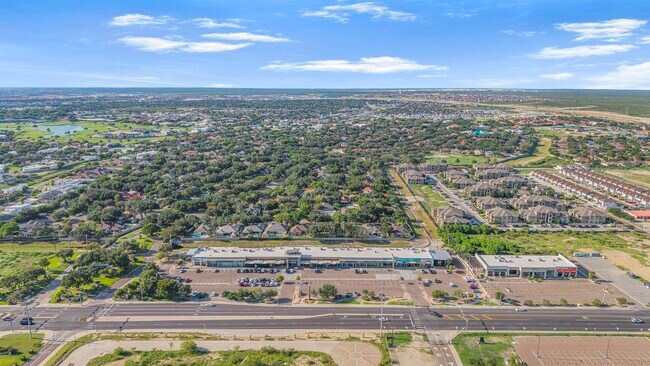 Building Photo - 3111 Persimmon Ct