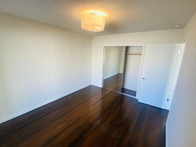 Building Photo - EPIC REA, INC.- Beautiful Noe Valley Remod...
