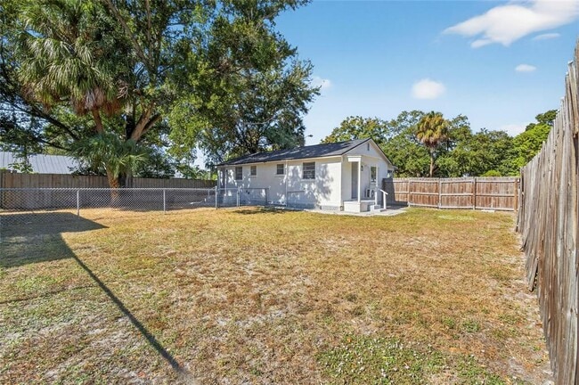 Building Photo - 4214 W Ohio Ave