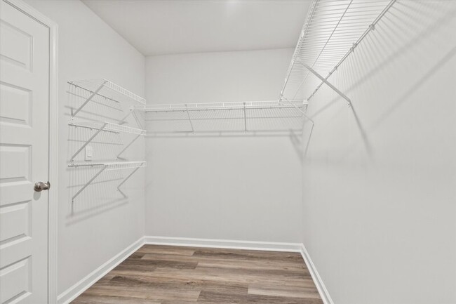 Building Photo - 9948 Sequoyah Cove Dr