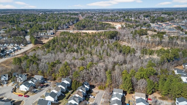 Building Photo - 4921 Windproof Way