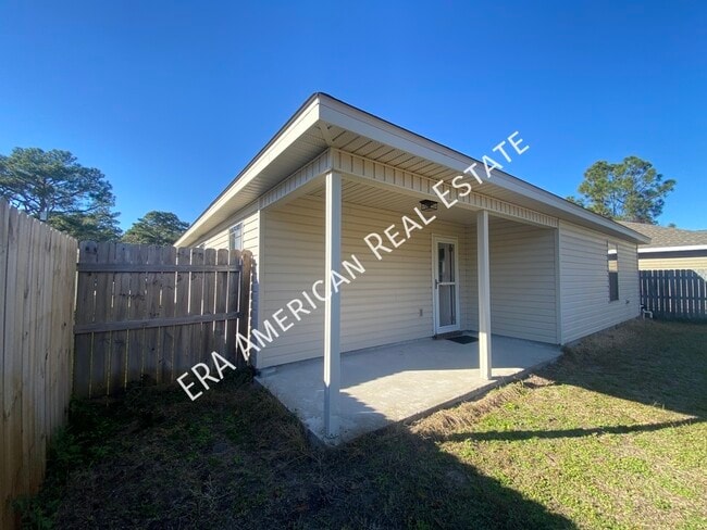 Building Photo - 1858 Esplanade St